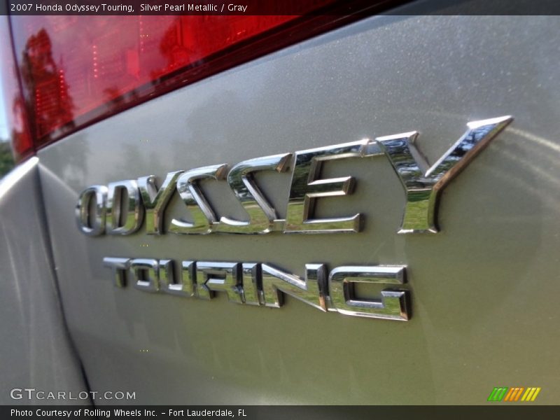 Silver Pearl Metallic / Gray 2007 Honda Odyssey Touring