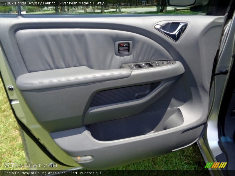 Silver Pearl Metallic / Gray 2007 Honda Odyssey Touring