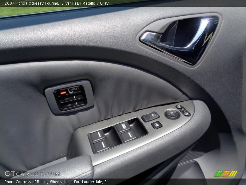 Silver Pearl Metallic / Gray 2007 Honda Odyssey Touring