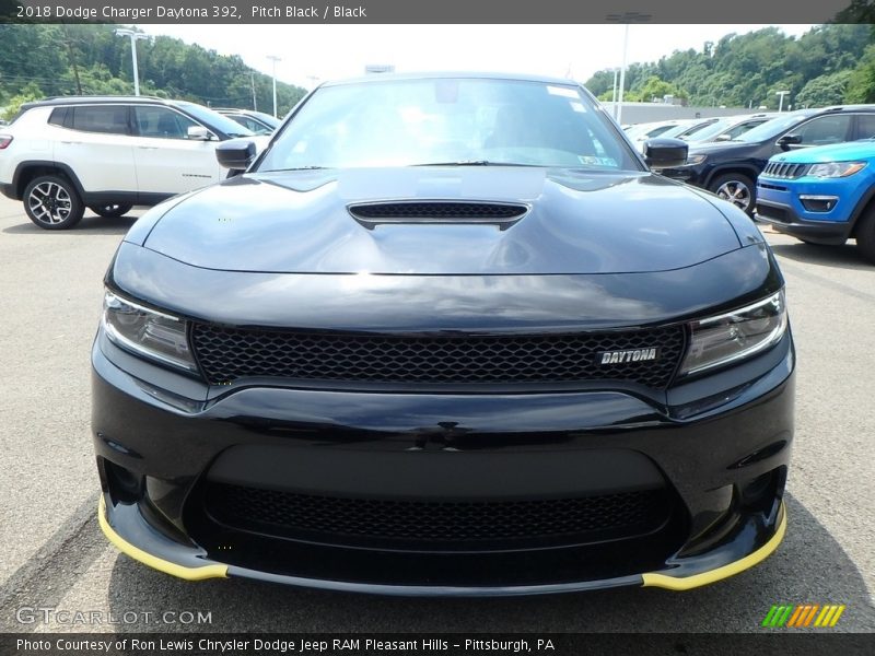 Pitch Black / Black 2018 Dodge Charger Daytona 392