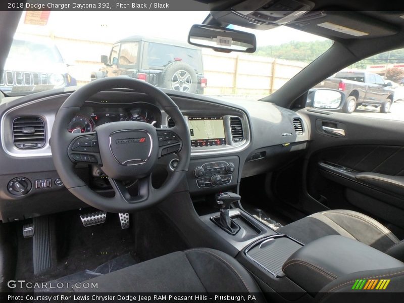 Pitch Black / Black 2018 Dodge Charger Daytona 392