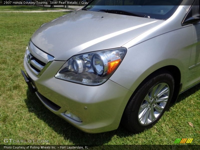 Silver Pearl Metallic / Gray 2007 Honda Odyssey Touring