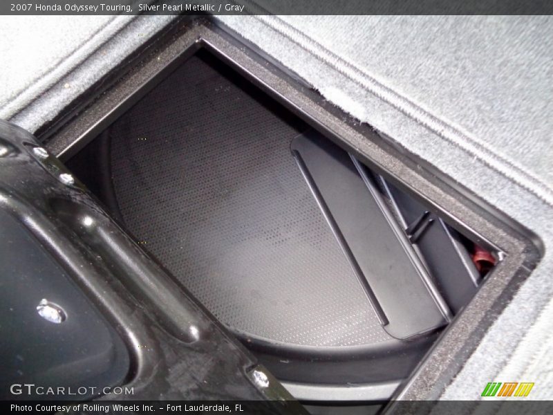 Silver Pearl Metallic / Gray 2007 Honda Odyssey Touring