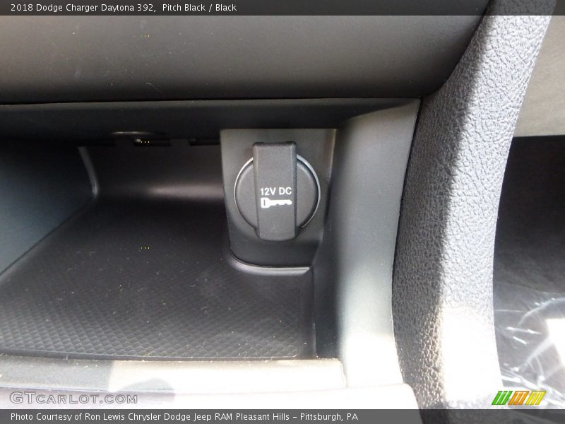 Pitch Black / Black 2018 Dodge Charger Daytona 392