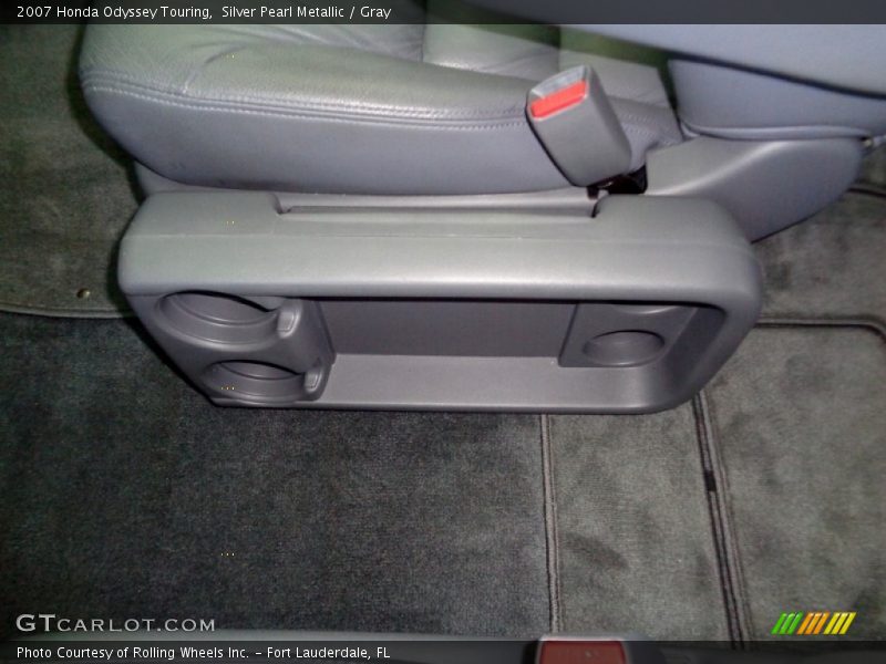 Silver Pearl Metallic / Gray 2007 Honda Odyssey Touring