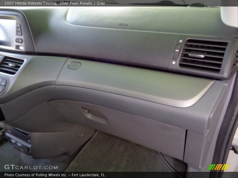 Silver Pearl Metallic / Gray 2007 Honda Odyssey Touring
