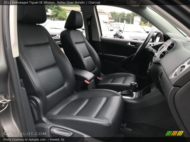 Reflex Silver Metallic / Charcoal 2011 Volkswagen Tiguan SE 4Motion