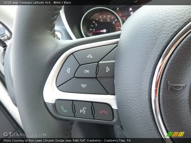 White / Black 2018 Jeep Compass Latitude 4x4