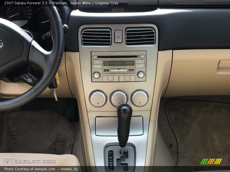 Aspen White / Graphite Gray 2007 Subaru Forester 2.5 X Premium