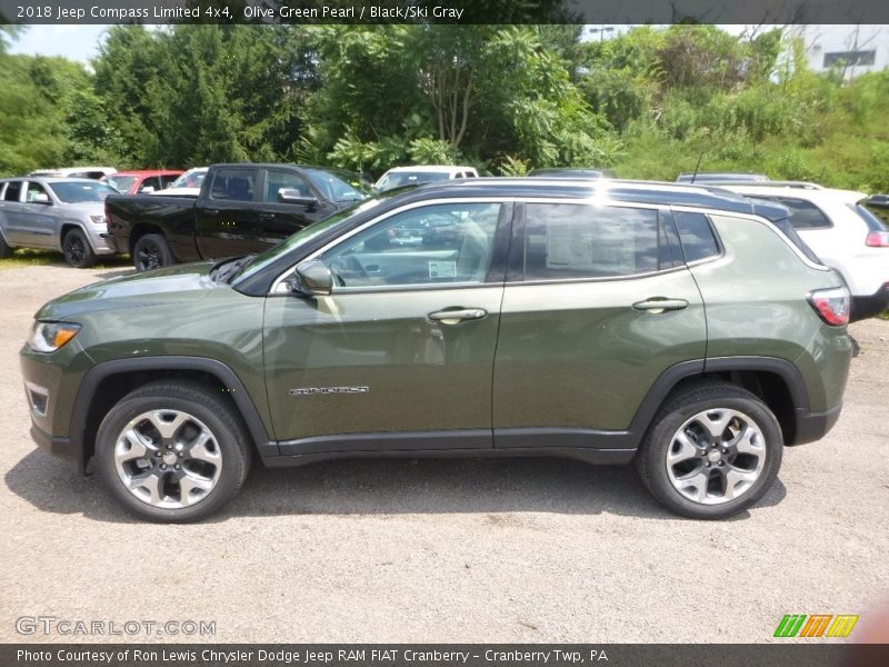 Olive Green Pearl / Black/Ski Gray 2018 Jeep Compass Limited 4x4