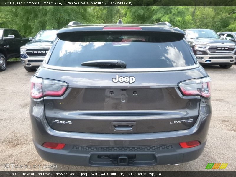 Granite Crystal Metallic / Black/Ski Gray 2018 Jeep Compass Limited 4x4