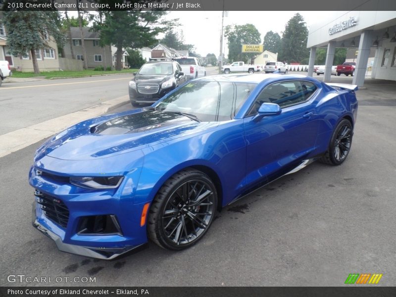 Front 3/4 View of 2018 Camaro ZL1 Coupe