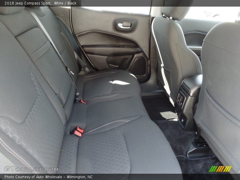 White / Black 2018 Jeep Compass Sport