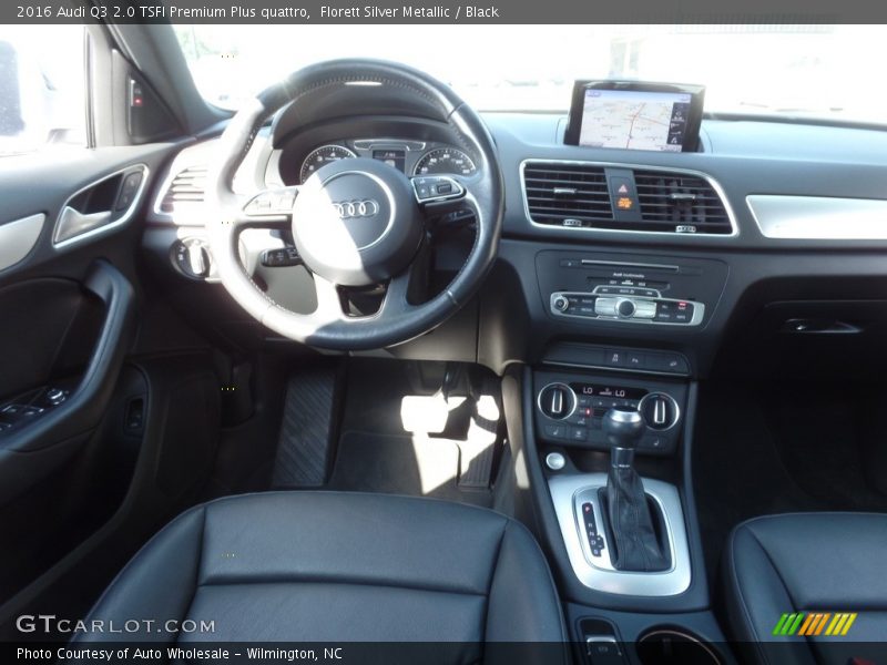 Florett Silver Metallic / Black 2016 Audi Q3 2.0 TSFI Premium Plus quattro