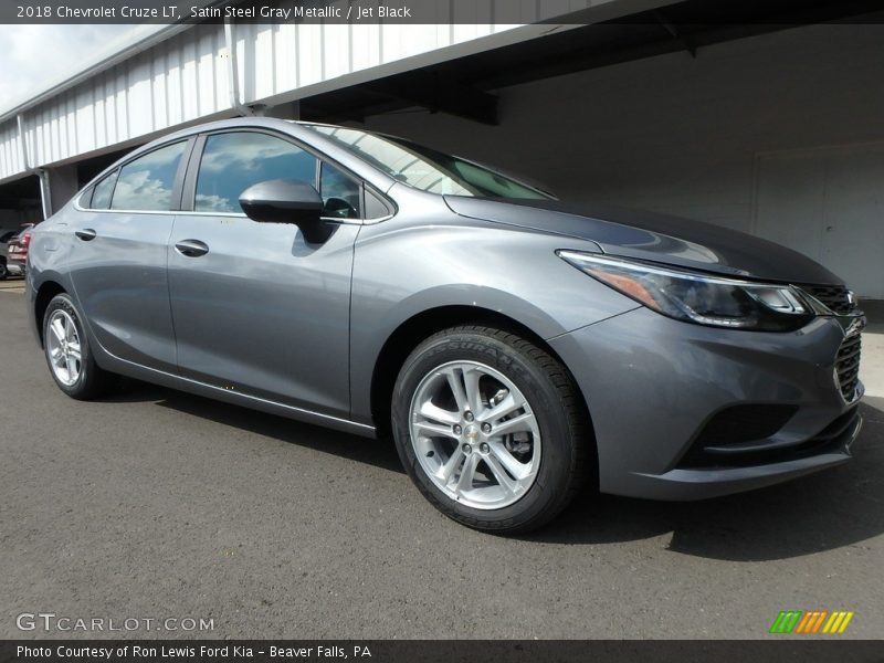 Satin Steel Gray Metallic / Jet Black 2018 Chevrolet Cruze LT