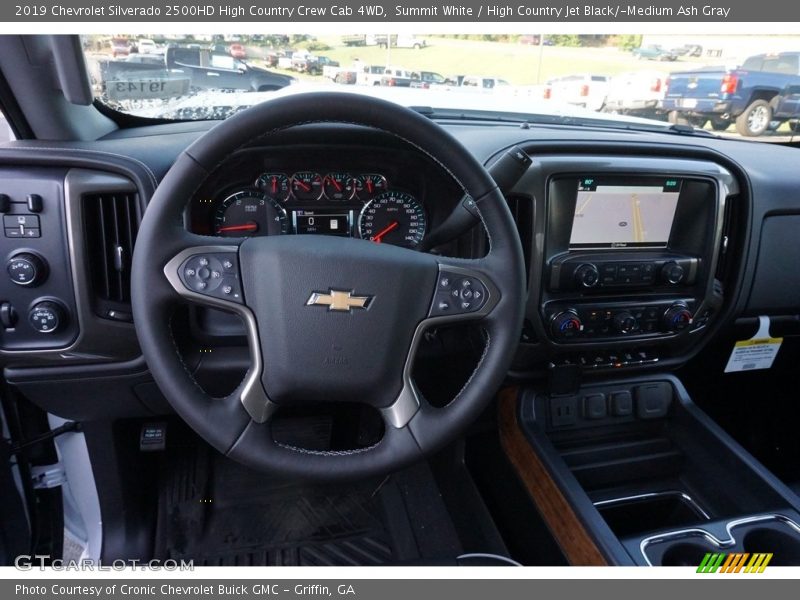 Summit White / High Country Jet Black/­Medium Ash Gray 2019 Chevrolet Silverado 2500HD High Country Crew Cab 4WD