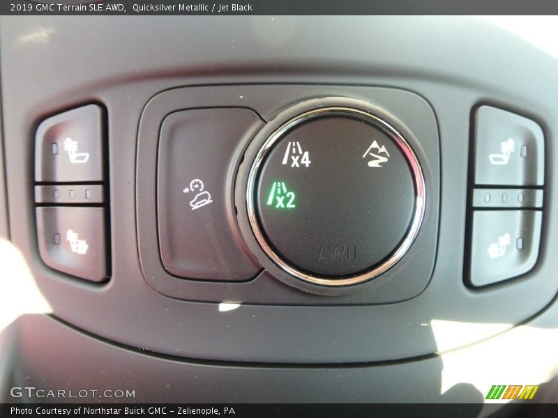 Quicksilver Metallic / Jet Black 2019 GMC Terrain SLE AWD