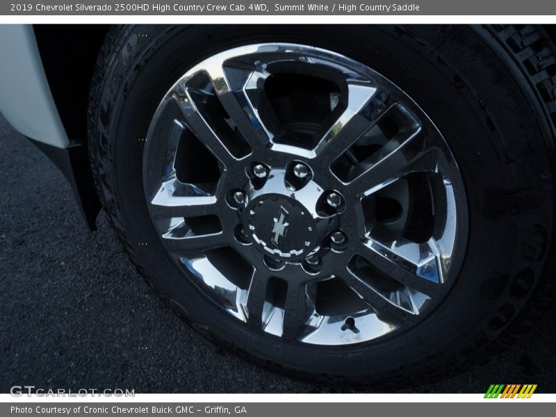 Summit White / High Country Saddle 2019 Chevrolet Silverado 2500HD High Country Crew Cab 4WD