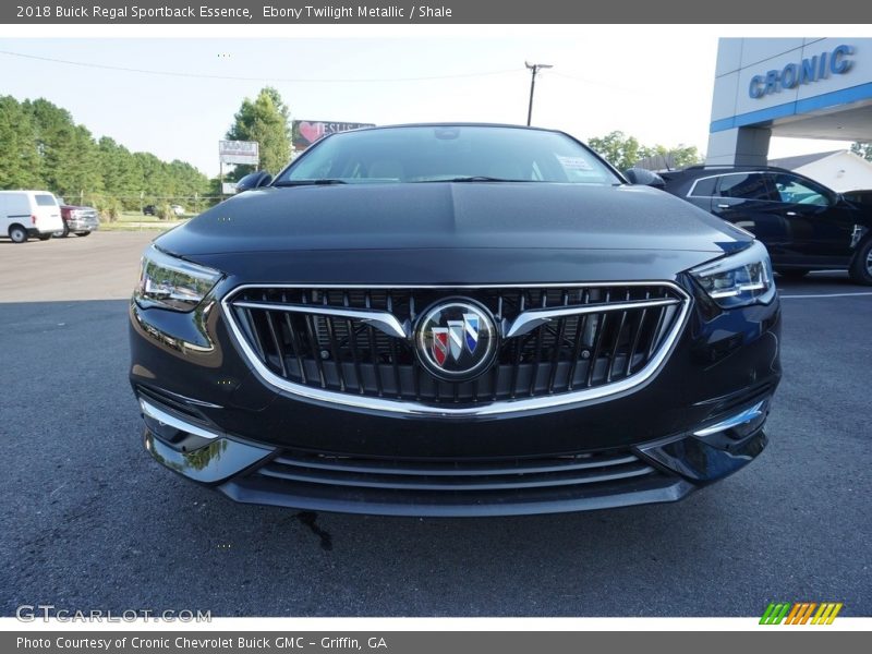 Ebony Twilight Metallic / Shale 2018 Buick Regal Sportback Essence