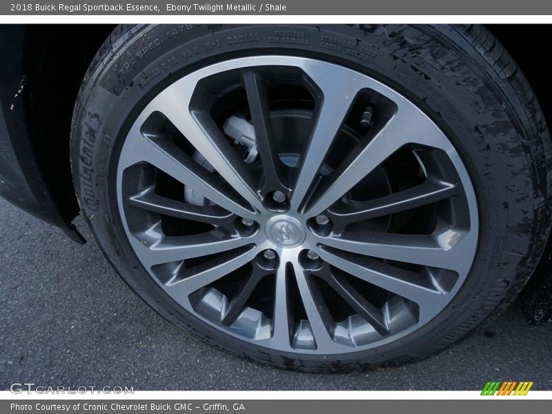 Ebony Twilight Metallic / Shale 2018 Buick Regal Sportback Essence