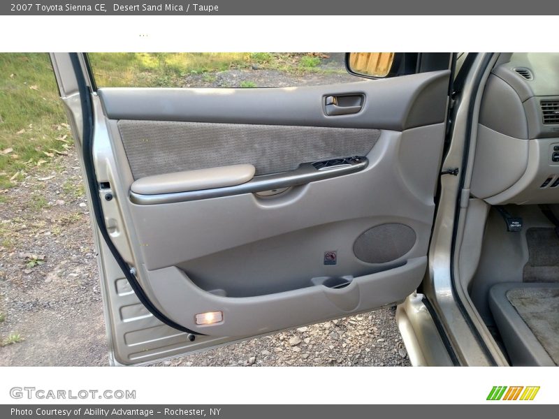 Desert Sand Mica / Taupe 2007 Toyota Sienna CE