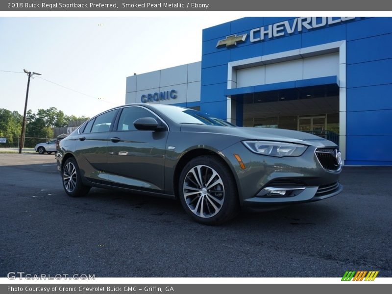 Smoked Pearl Metallic / Ebony 2018 Buick Regal Sportback Preferred