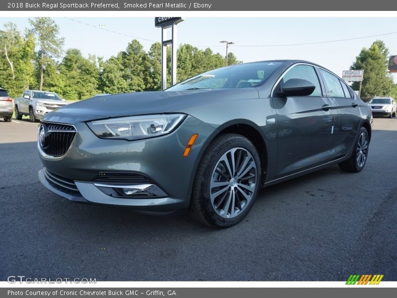 Smoked Pearl Metallic / Ebony 2018 Buick Regal Sportback Preferred