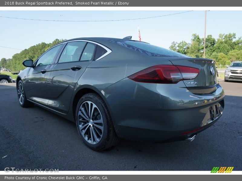 Smoked Pearl Metallic / Ebony 2018 Buick Regal Sportback Preferred