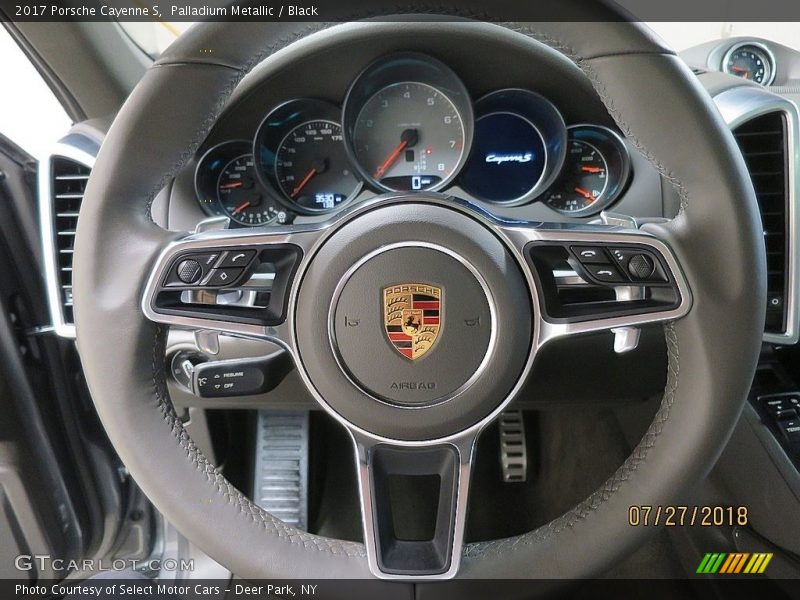 Palladium Metallic / Black 2017 Porsche Cayenne S