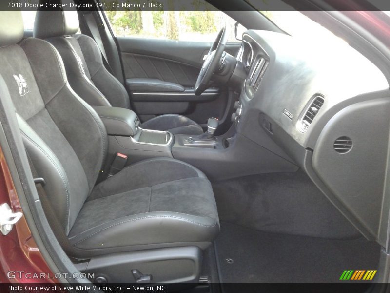 Go Mango / Black 2018 Dodge Charger Daytona 392