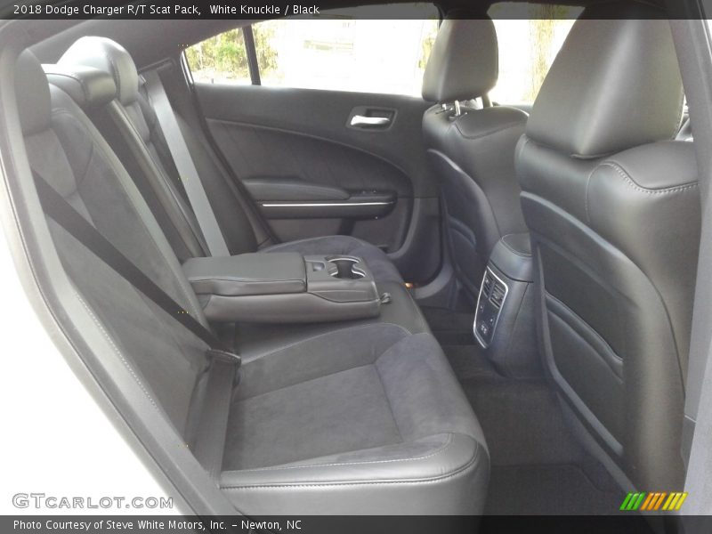 White Knuckle / Black 2018 Dodge Charger R/T Scat Pack