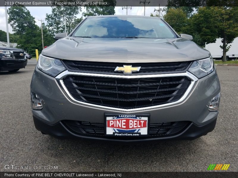 Pepperdust Metallic / Jet Black 2019 Chevrolet Equinox LT