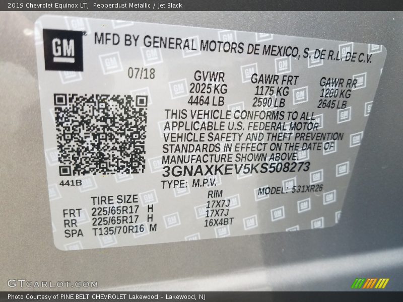 Pepperdust Metallic / Jet Black 2019 Chevrolet Equinox LT