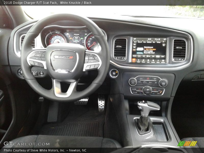 White Knuckle / Black 2018 Dodge Charger R/T Scat Pack