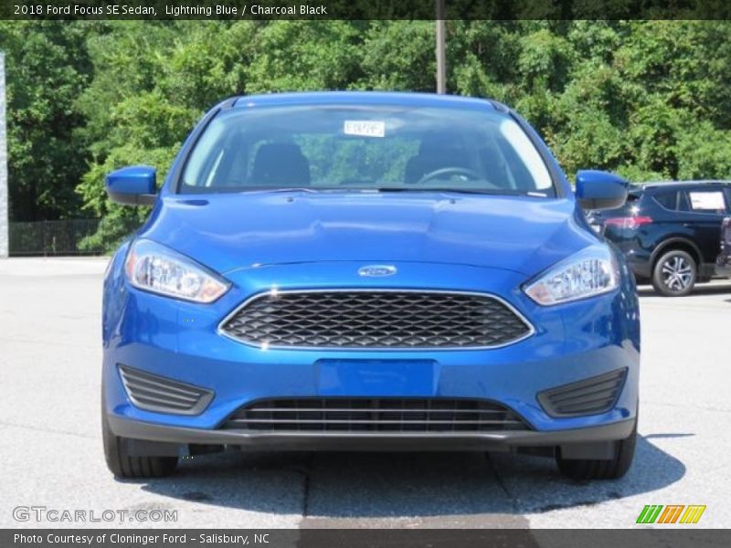 Lightning Blue / Charcoal Black 2018 Ford Focus SE Sedan