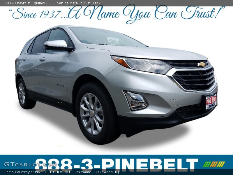 Silver Ice Metallic / Jet Black 2019 Chevrolet Equinox LT