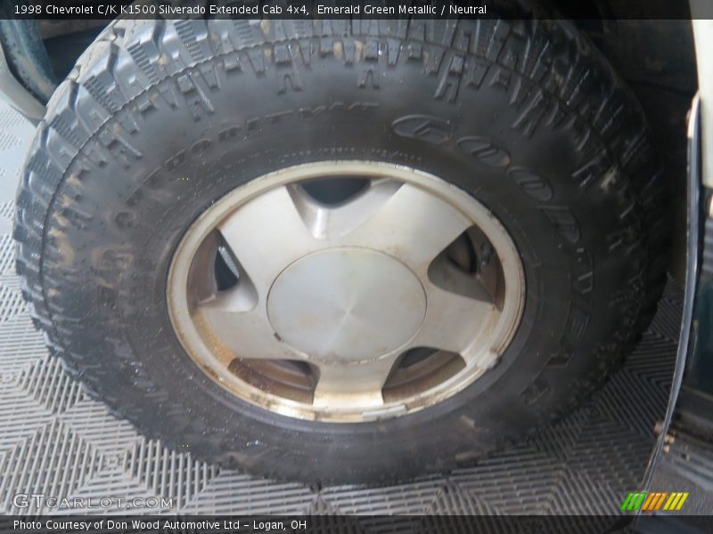 Emerald Green Metallic / Neutral 1998 Chevrolet C/K K1500 Silverado Extended Cab 4x4