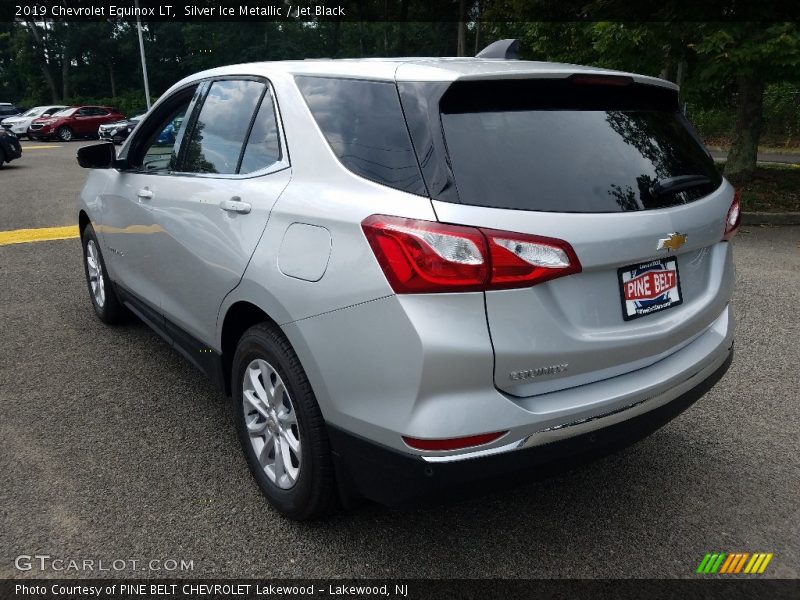 Silver Ice Metallic / Jet Black 2019 Chevrolet Equinox LT