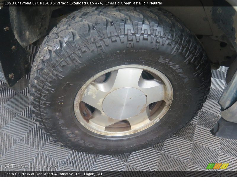 Emerald Green Metallic / Neutral 1998 Chevrolet C/K K1500 Silverado Extended Cab 4x4