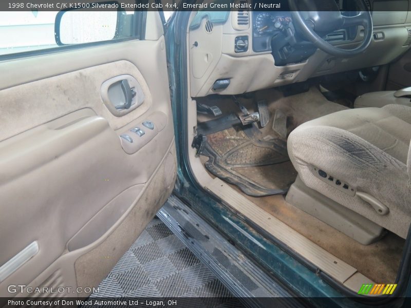 Emerald Green Metallic / Neutral 1998 Chevrolet C/K K1500 Silverado Extended Cab 4x4