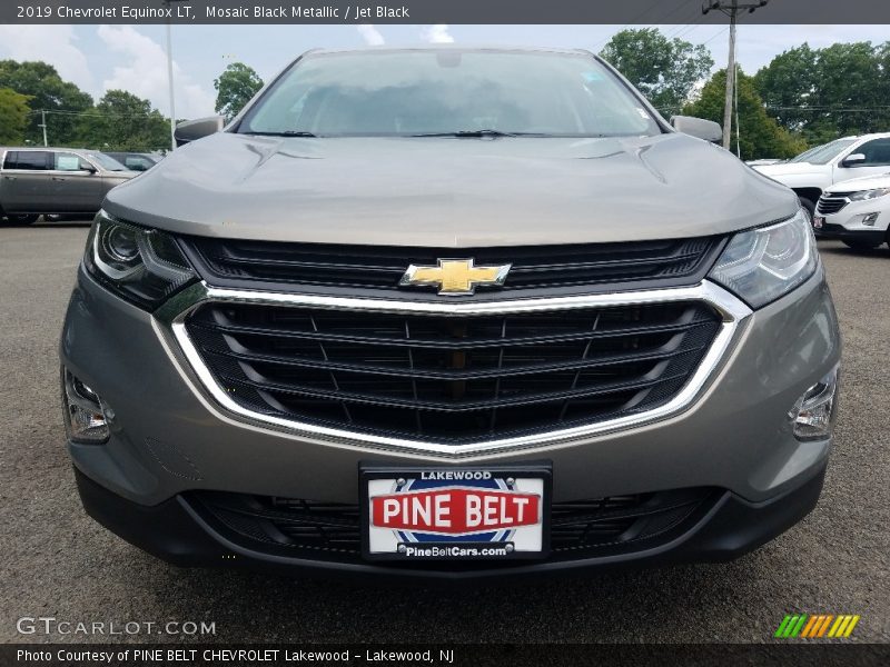 Mosaic Black Metallic / Jet Black 2019 Chevrolet Equinox LT