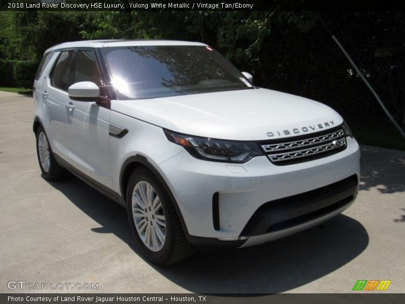 Yulong White Metallic / Vintage Tan/Ebony 2018 Land Rover Discovery HSE Luxury