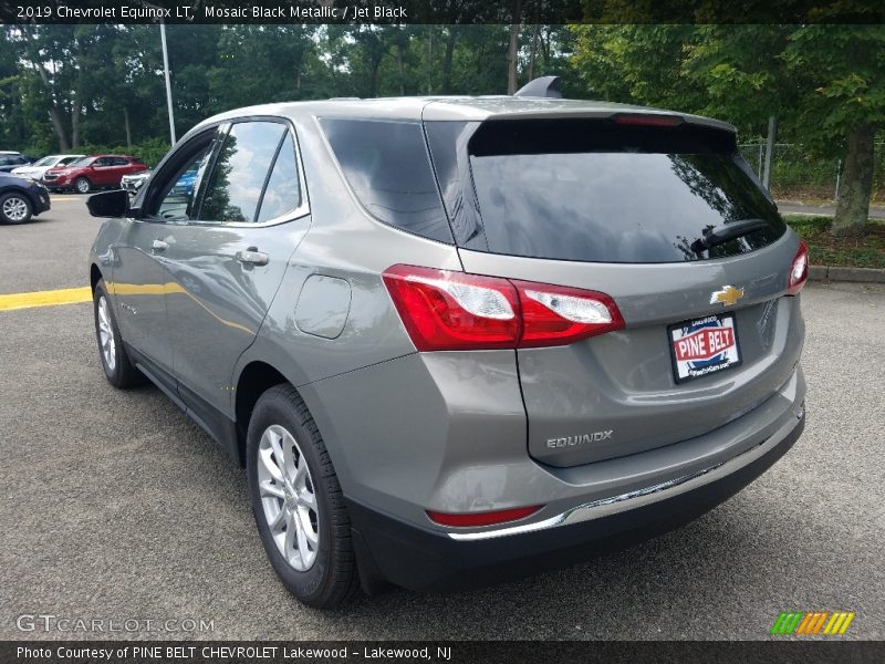 Mosaic Black Metallic / Jet Black 2019 Chevrolet Equinox LT
