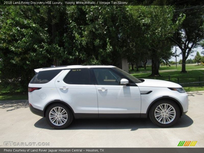 Yulong White Metallic / Vintage Tan/Ebony 2018 Land Rover Discovery HSE Luxury
