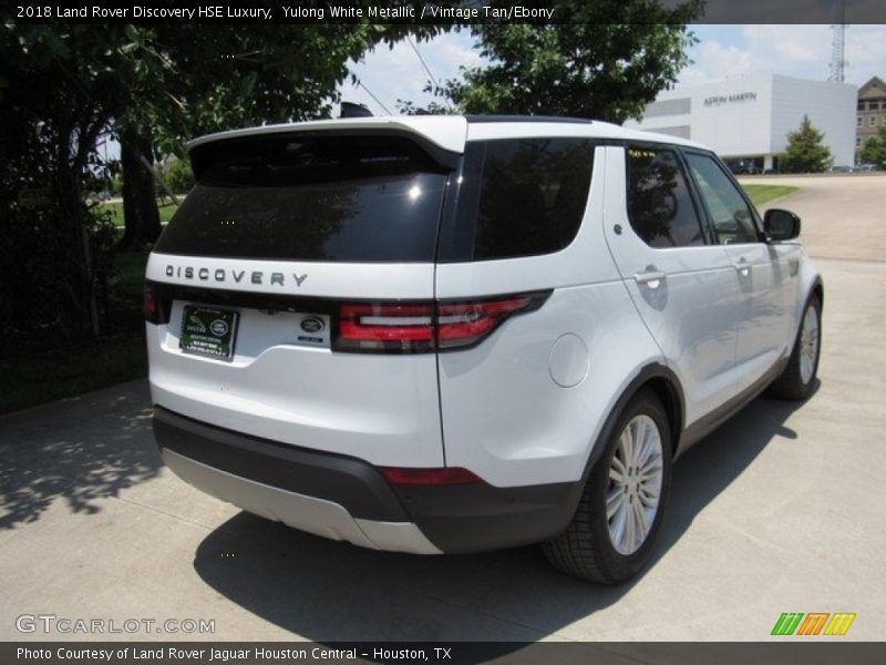Yulong White Metallic / Vintage Tan/Ebony 2018 Land Rover Discovery HSE Luxury