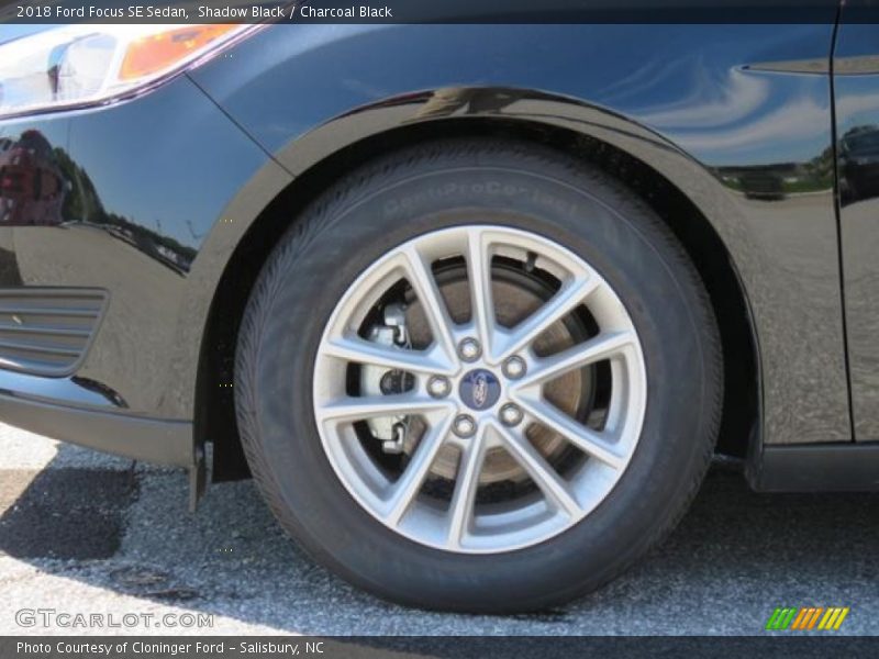Shadow Black / Charcoal Black 2018 Ford Focus SE Sedan