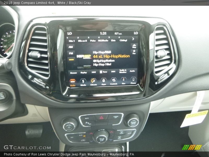White / Black/Ski Gray 2018 Jeep Compass Limited 4x4