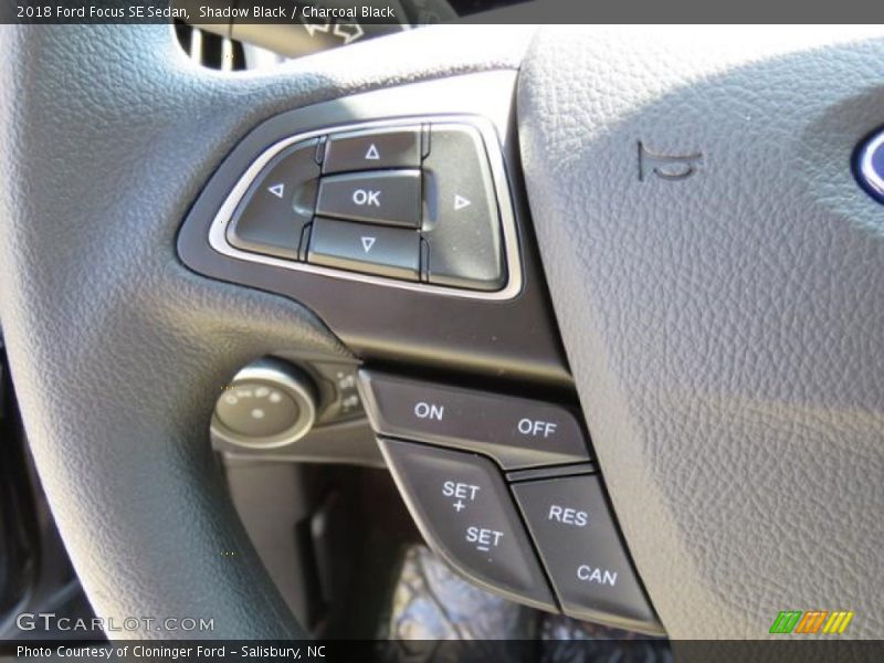 Shadow Black / Charcoal Black 2018 Ford Focus SE Sedan