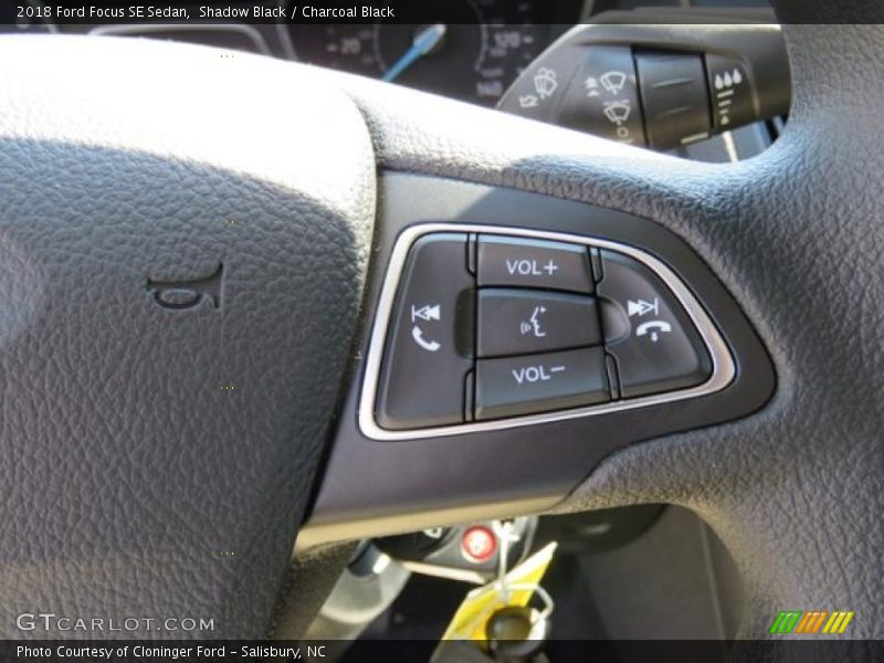 Shadow Black / Charcoal Black 2018 Ford Focus SE Sedan