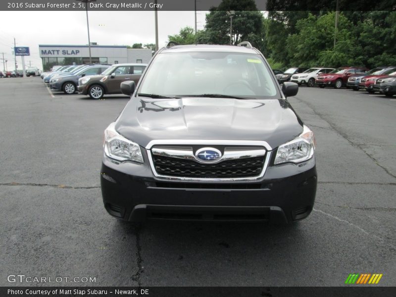 Dark Gray Metallic / Gray 2016 Subaru Forester 2.5i
